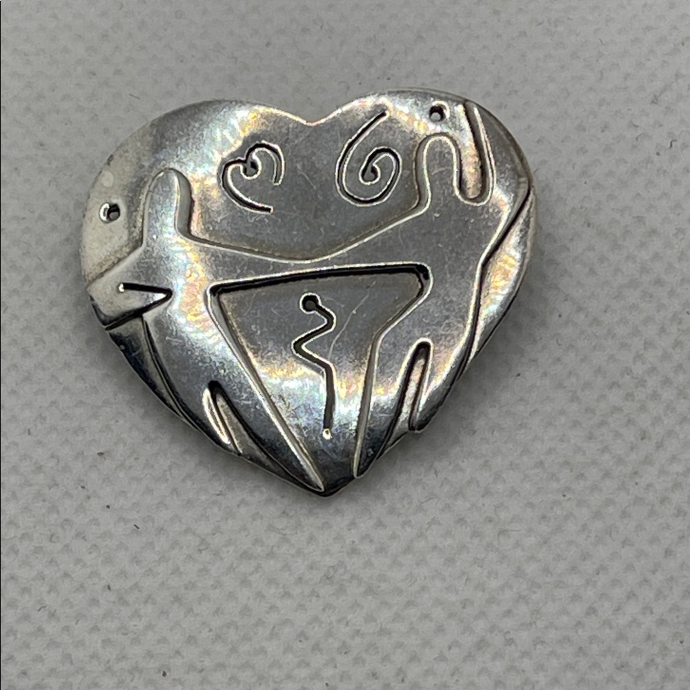 Far Fetched Sterling Silver 925 Vintage Heart Brooch